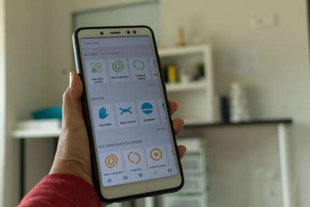 Negeri Sembilan, Malaysia - August 29, 2018: Eye care and tests application on smartphone. It is an application for simple eye tests and exercises.のeditorial素材