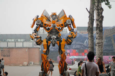 Sculpture of robot at 798 BMCC Cultural and Creative Industry Park