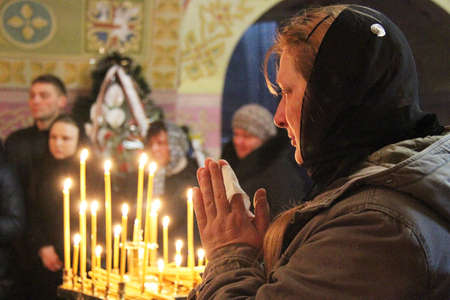 LUTSK, UKRAINE - February 22, 2014: Ukrainian revolution, Euromaidan. Days of national mourning for the killed defenders of the Maidan のeditorial素材