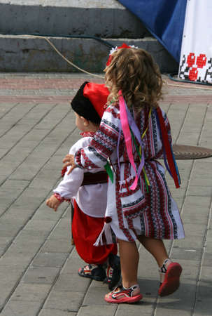 Lutsk, Ukraine - Ðugust 24, 2012: Children in national costumes during Ukraine Independence Dayのeditorial素材