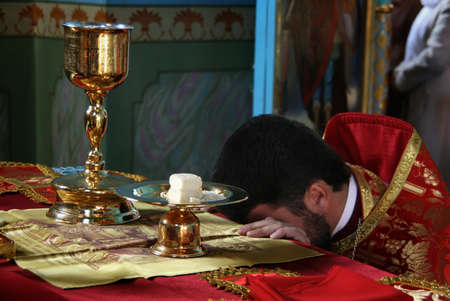 LUTSK, UKRAINE - NOVEMBER 02 - Orthodox priest during holiday prayers in Lutsk on November 02, 2008.のeditorial素材