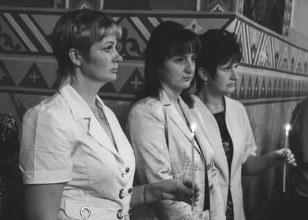 LUTSK, UKRAINE - 27 June 2009: Ukrainian parishioners of the Orthodox Churchのeditorial素材