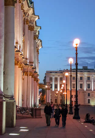 Saint Petersburg, Russia - June 27 2007: People walking on city street at nightのeditorial素材