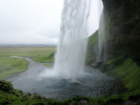 The imposing Seljalandsfoss waterfall in Icelandの写真素材