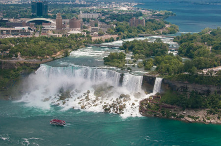 The waterfalls of Niagara in Canada are one of the great wonders of the worldの写真素材