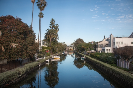 LITTLE VENICE, CALIFORNIA, USA - JANUARY 2017. Houses and bridge at Venice Canal Historic District.のeditorial素材