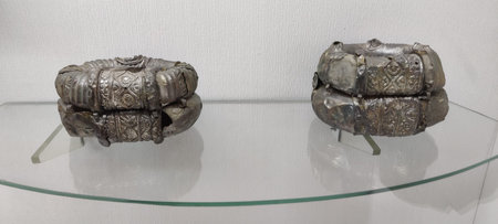 Bracelets Found in Taxila Excavations Showcase Gold and Gem Inlaid Ornaments from 1st Century BCE Gandharan Culture, Taxila, Pakistan, September 11 2025のeditorial素材