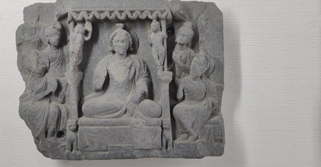 Buddhist Sculpture Excavation Finds at Taxila Uncover Greco Buddhist Artistry from Dharmarajika to Sirkap Ruins, Taxila Pakistan September 11 2025のeditorial素材