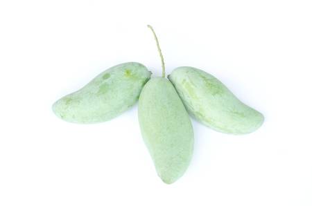 tree mangos isolated on white backgroundの写真素材