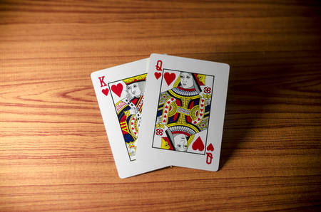 love king qeen card on wood backgroundのeditorial素材