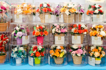 BANGKOK,THAILAND - 30 JANUARY 2017 : sale plastic flower at marketのeditorial素材