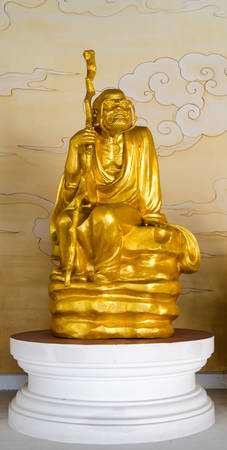 chinese gold buddha statueの写真素材