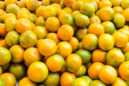 orange fruit sell at steet Thailandの写真素材