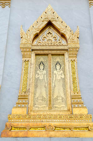 Thailand temple door at traimit temple,Bangkok Thailandの写真素材
