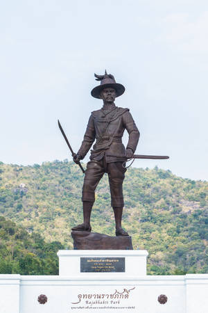 Hua Hin, Thailand - January 1, 2016: Ratchapak Park and the statues of seven former Thai kings were from loyalty constructed by the Royal Thai Army under royal permission from His Majesty King Bhumibol Adulyadej.のeditorial素材