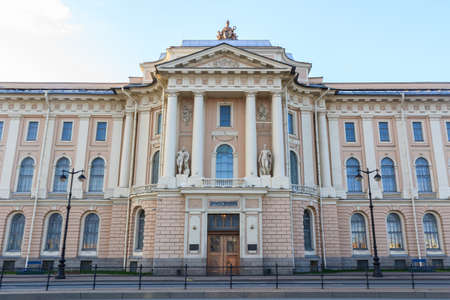 The building of the Art Academy in St.Petersburg, Russia.のeditorial素材