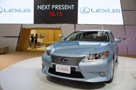 NONTHABURI - MARCH 26:LEXUS ES300s luxury car on display at The 35th Bangkok International Motor Show on March 26, 2014 in Nonthaburi, Thailand.
のeditorial素材