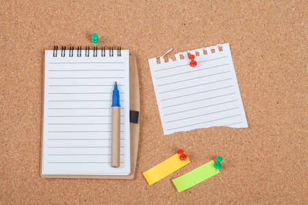 book note on cork boardの写真素材