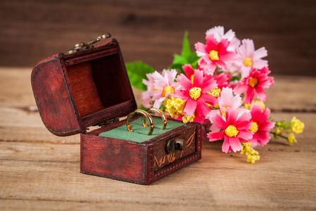 Duo ring in box for the wedding day