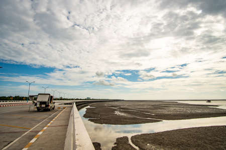Chonburi, Thailand - July 2019 : Chon Buri bridge (Chon Ra Mak Vi Tee Bridge) , Thailand. It's only one hour from Bangkokのeditorial素材