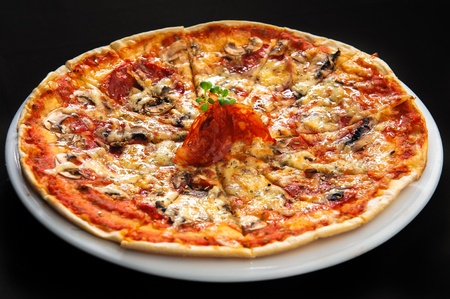 Vegetarian pizza with mushroomsの写真素材
