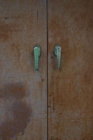 Door rusted old cabinetの写真素材