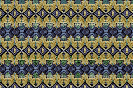 Pattern on metallic gate close