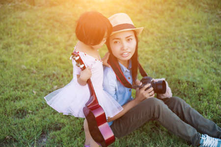 Take the girls to play in the guard.の写真素材