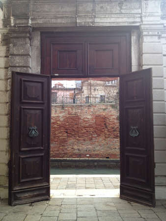 Mysterious Venetian Door Wayの写真素材
