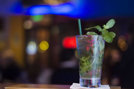 cocktail barの写真素材