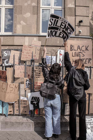 Düsseldorf / Germany, 06 june 2020 - Big street march for the Black Lives Matter protestのeditorial素材