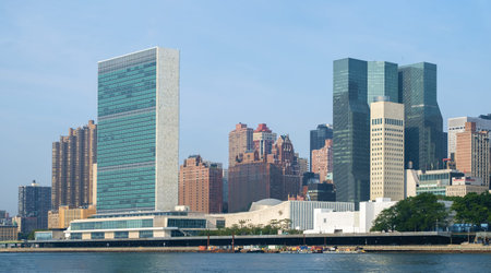 United Nations headquarters complex and US permanent mission to UN as seen from Roosevelt Island. - September 2, 2015, Four Freedoms Park, New York City, NY, USAのeditorial素材