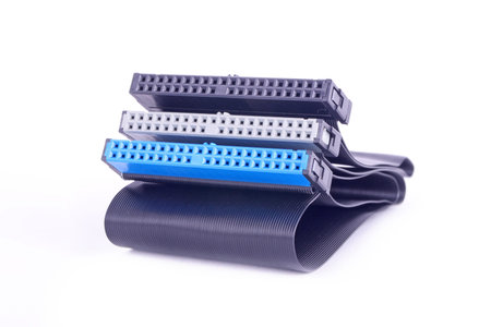 a ide cable for a computer desktop connect to harddisk or dvdrom