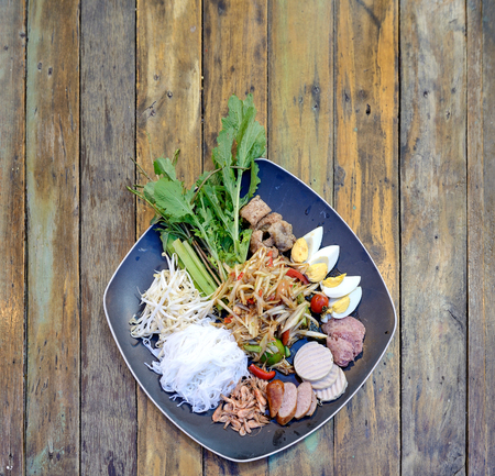 Famous Thai food, papaya salad or what we called "Somtum" in Thaiの写真素材