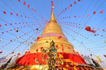 Gold moutain temple in bangkok province thailand (public place)の写真素材