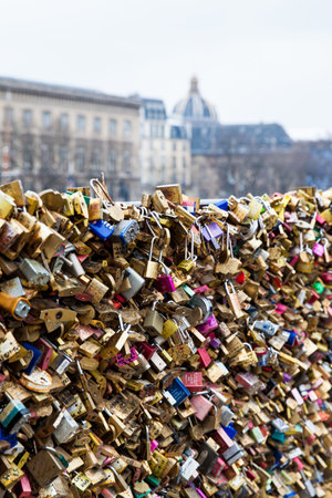 Love locks at Pont Neuf and the city of Parisのeditorial素材