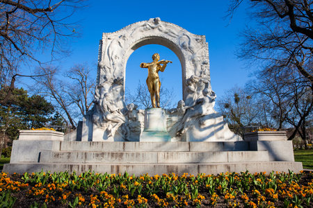 Monument to Johann Strauss II at Stadtpark in a beautiful early spring dayのeditorial素材