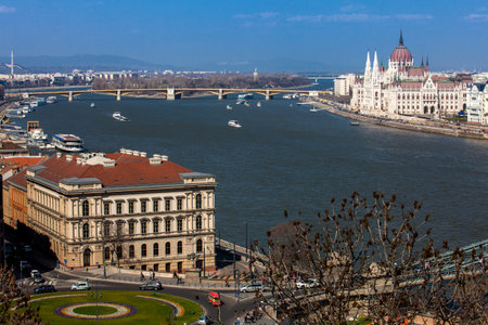 View of the Hungary Parliament building, Margaret Bridge and Danube river in Budapestのeditorial素材