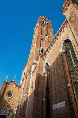 Basilica di Santa Maria Gloriosa dei Frari located at the heart of the San Polo district of Venice and built between 1231 and 1440の写真素材