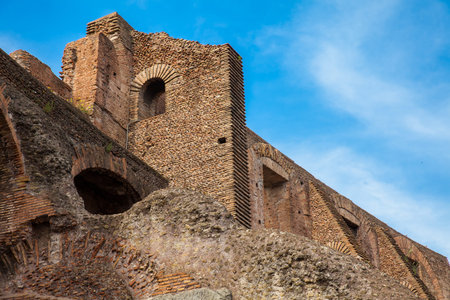 Detail of the walls of the famous Colosseum in Romeのeditorial素材