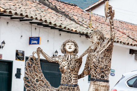 Tibasosa, Boyaca, Colombia - August 9th 2023. Sculpture of dancers couple in the small town of Tibasosa located in the Boyaca department in Colombiaのeditorial素材