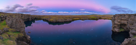 Serene Icelandic Lake Twilight Sky Stunning Stars Reflection Nature Landscape Panorama calm viewの素材