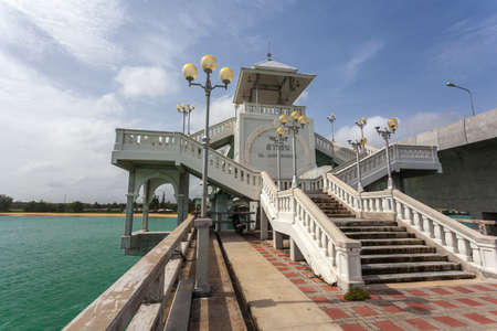 The Sarasin Bridge connect Phang Nga province to Phuketのeditorial素材