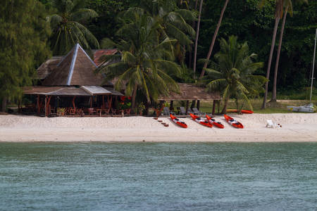 Koh Talu (also spelt Koh Thalu or Ko Taloo) is a private island in the Gulf of Thailand, 30 minutes boat ride from Bangsaphan.の写真素材