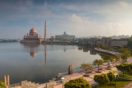 Putra Mosque located in Putrajaya city the new Federal Territory of Malaysiaのeditorial素材