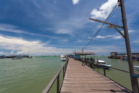 RAYONG, THAILAND - May 13 2014: Pier and boat shuttle tourists to the Samed island.のeditorial素材