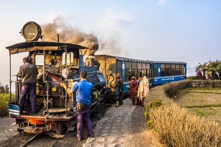 The historic narrow-gauge train of darjeeling at a stop on the route のeditorial素材