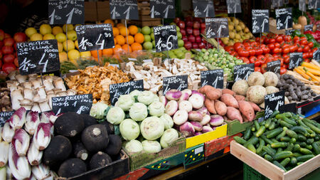 local vegetable market in vienna austriaの写真素材