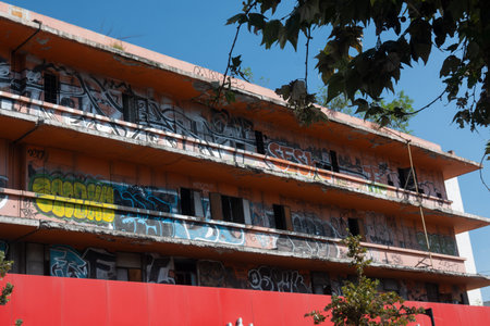 Monterrey, Nuevo Leon. 2023-10-12 Abandoned building with graffiti in the center of Monterreyのeditorial素材