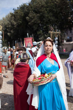 ROME - APRIL 22: Participants of  historic-dress procession prepare for performance at the cultural week on April 14-22, 2012 in Romeのeditorial素材